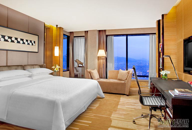 中山喜來(lái)登套房家具